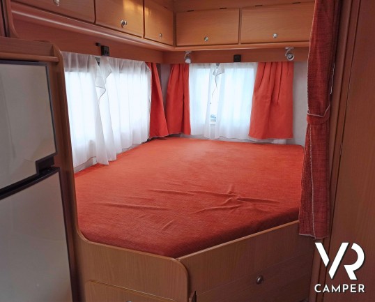 Rimor X-Go 202, Camper semintegrale usato 4 posti, dotato di veranda. Su motore Renault Master 136 CV. In vendita da VR Camper a Torino - Druento