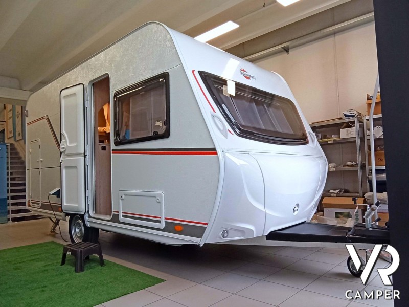 Burstner Premio Life 415 TK, esterno