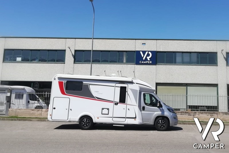 Esterno sede VR Camper concessionaria camper e caravan a Torino