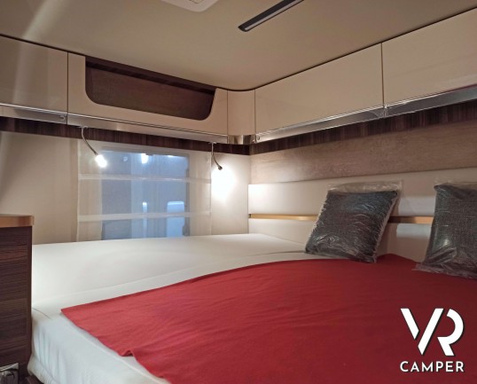 Laika Ecovip L 3010, letto matrimoniale posteriore