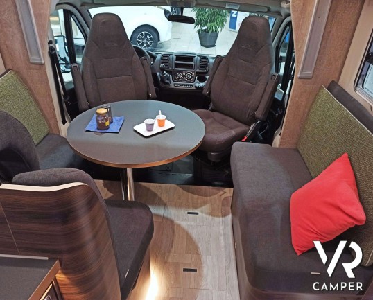 Laika Ecovip L 3010, dinette