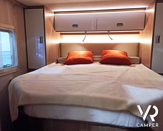 Laika Kosmo 912 - Motorhome con letto nautico