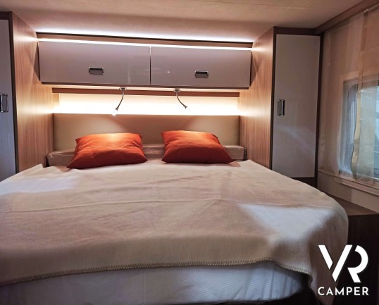 Laika Kosmo 912 - Motorhome con letto nautico