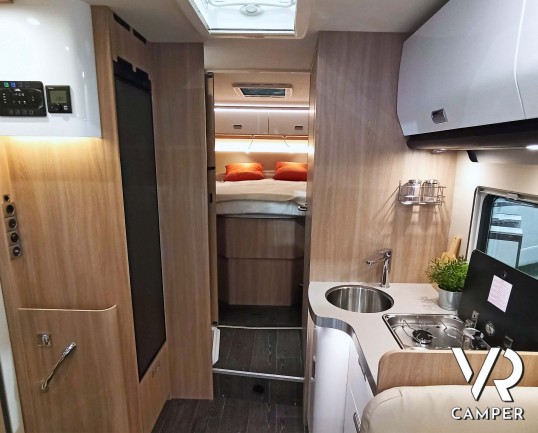 Laika Kosmo 912 - Motorhome con letto nautico