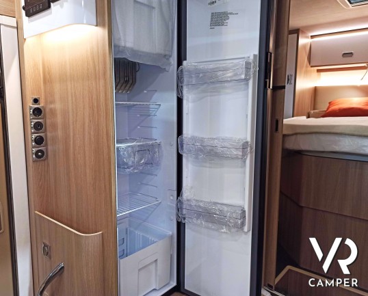 Laika Kosmo 912 - Motorhome con letto nautico