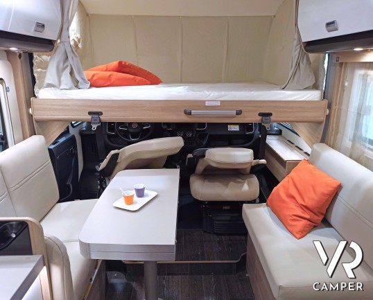 Laika Kosmo 912 - Motorhome con letto nautico