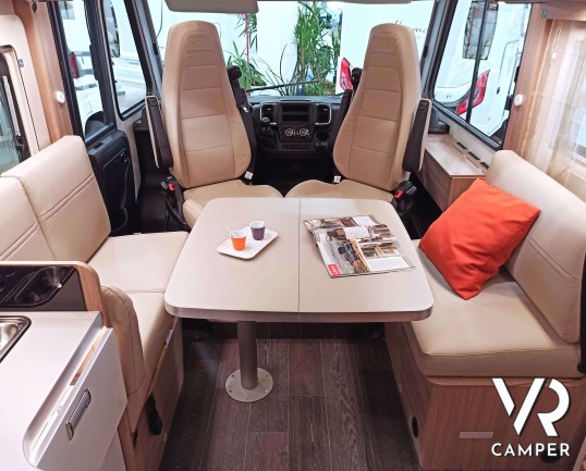 Laika Kosmo 912 - Motorhome con letto nautico