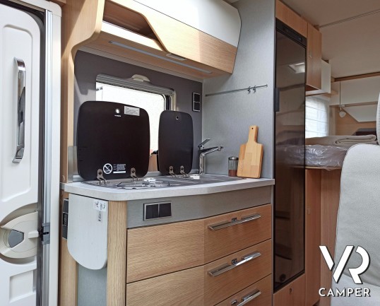 Hymer BMC-T 580, cucina
