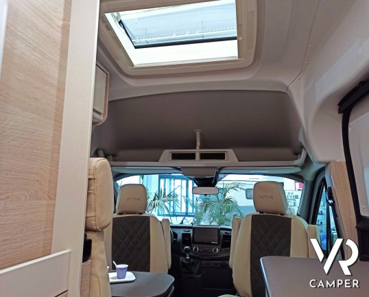 Oblò sopra la zona giorno