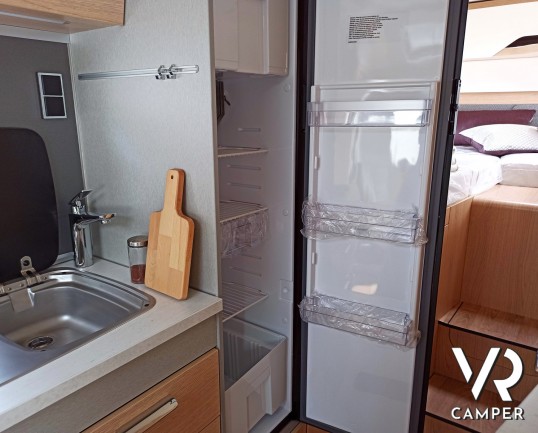 Hymer BMC-T 580, frigorifero