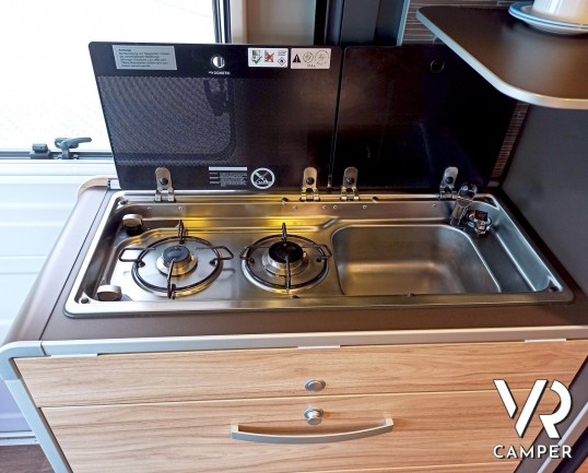 Hymercar Grand Canyon - Piano cottura con fornello e lavandino