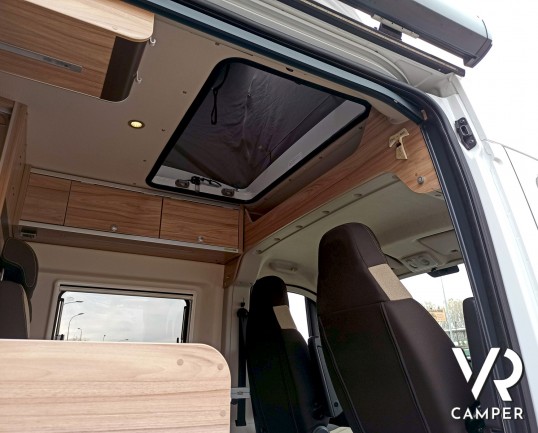 Hymercar Grand Canyon - Apertura per letto sul tetto