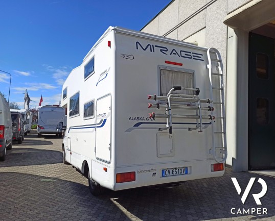 Veicolo vista posteriore