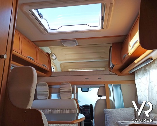 Oblò sopra la zona giorno