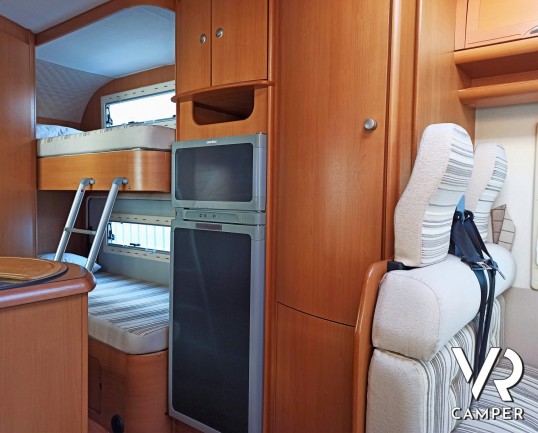 Armadio e frigorifero