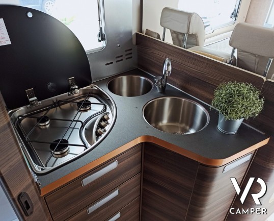 La - Piano cottura con fornello e lavandino