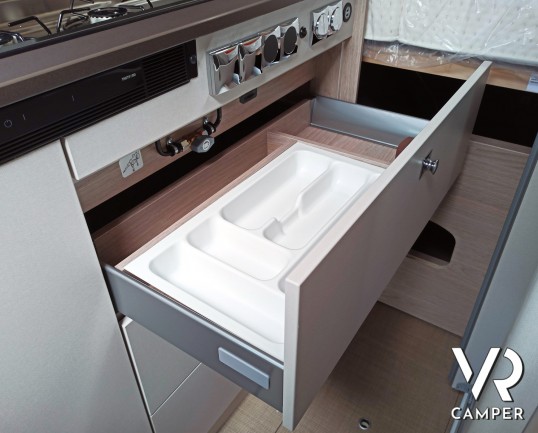 Burstner Lineo C 590