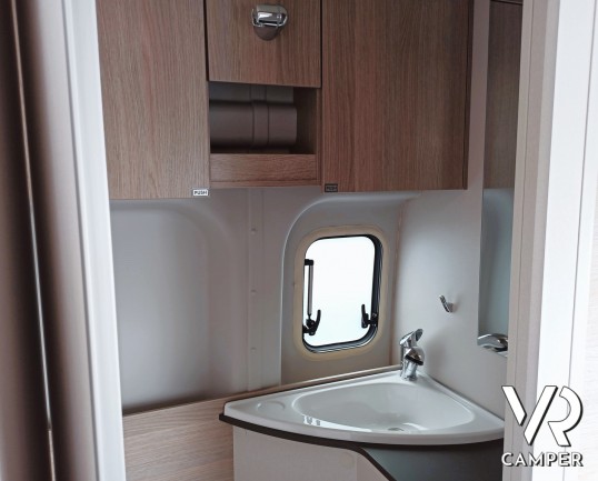 Burstner Lineo C 590