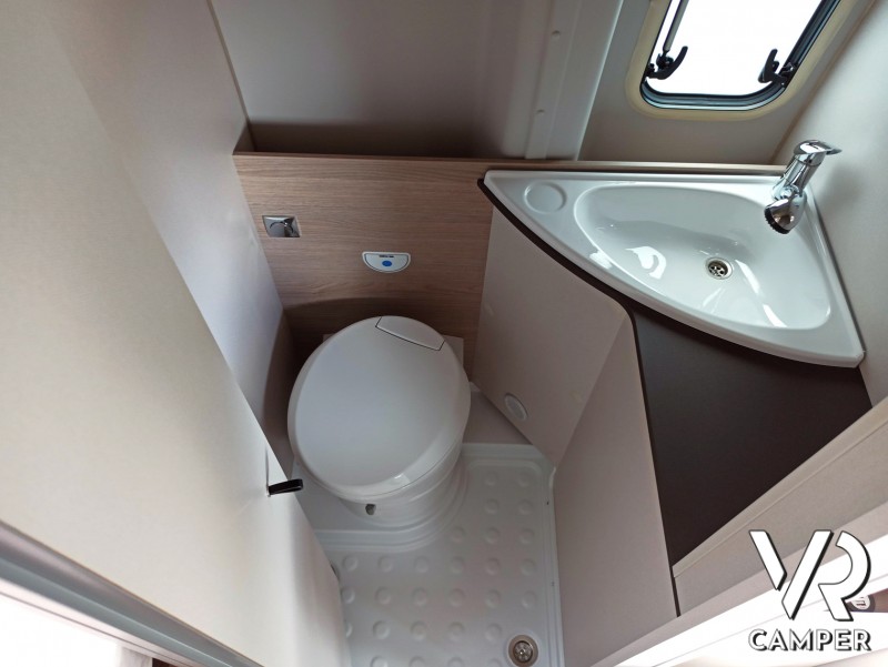 Burstner Lineo C 590 - Furgonato cambio automatico