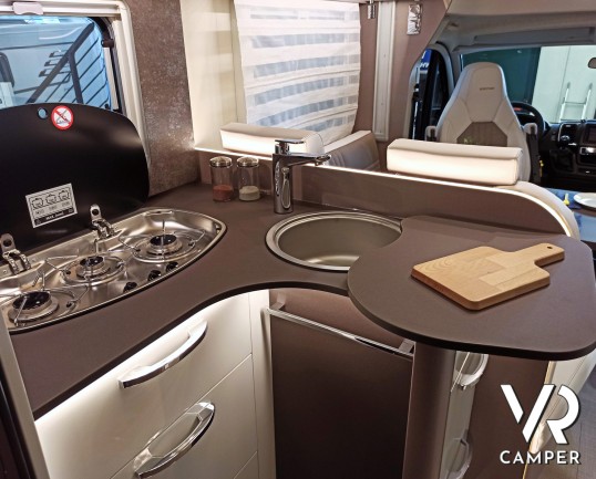 Burstner Lyseo TD 690 G - Semintegrale Grigio Lanzarote