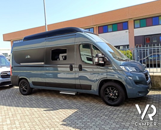 Laika Ecovip 600 - Furgonato con tetto sollevabile