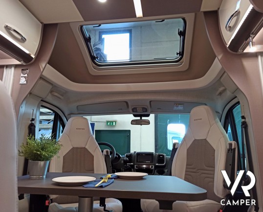 Burstner Lyseo TD 690 G - Semintegrale Grigio Lanzarote