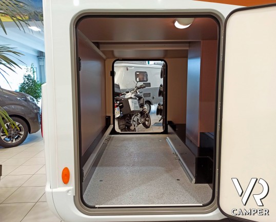 Burstner Lyseo TD 690 G - Semintegrale Grigio Lanzarote