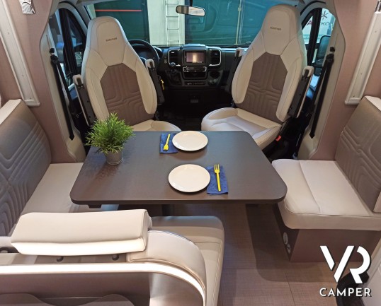 Burstner Lyseo TD 690 G - Semintegrale Grigio Lanzarote