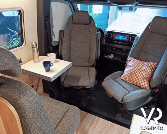 Hymer Grand Canyon S Crossover - Furgonato su Mercedes