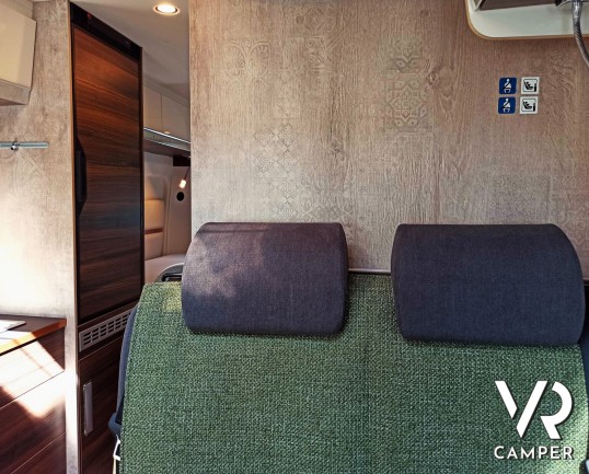 Laika Ecovip 600 - Furgonato con tetto sollevabile