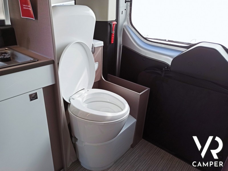 Burstner Copa C 530 - Furgonato con tetto sollevabile