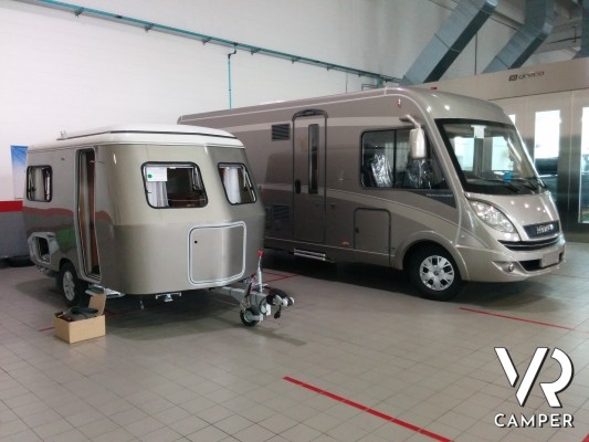 Hymer B 594 Premium Line e Eriba Touring 310