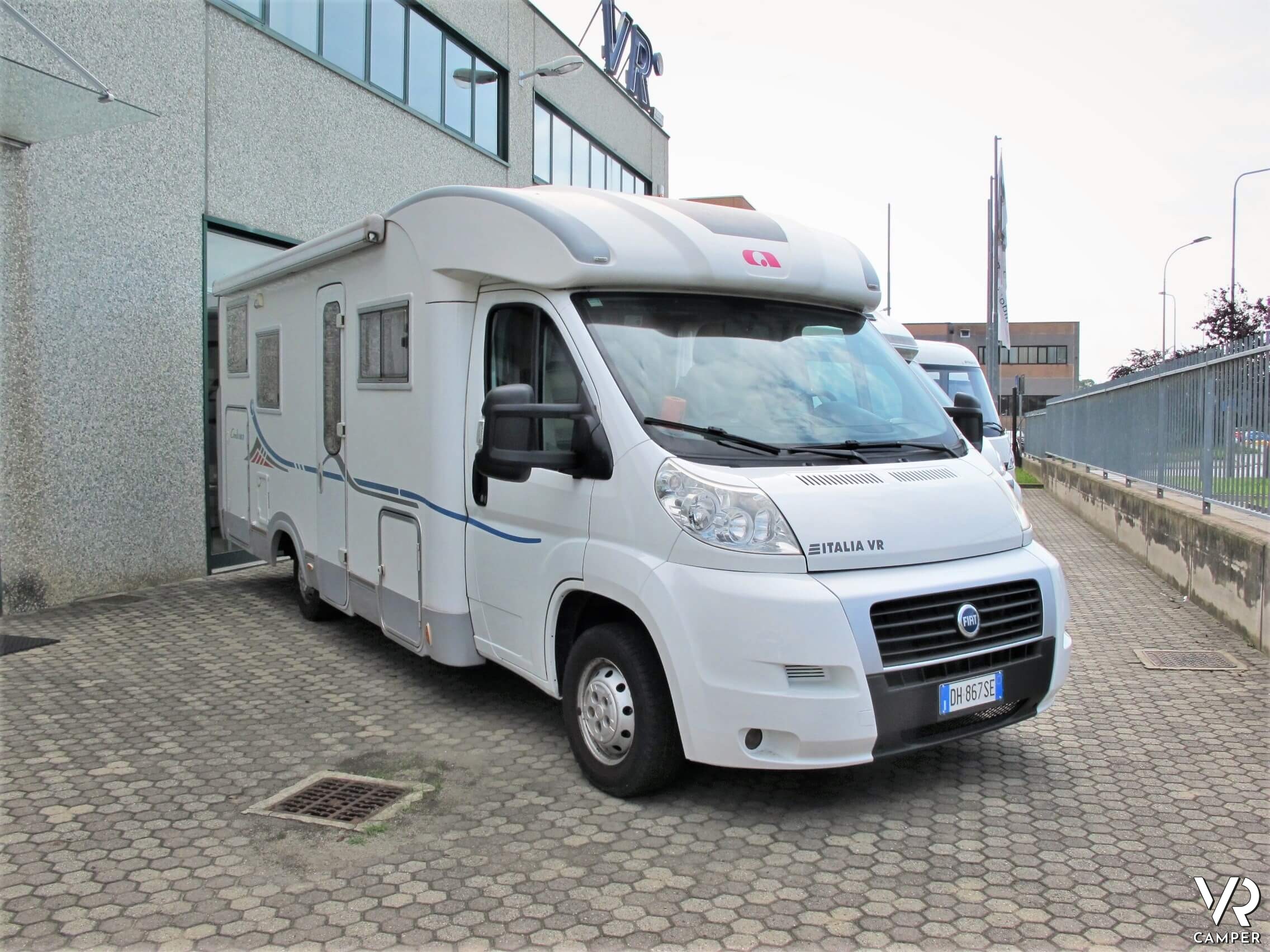 Adria Coral 680 SP Semintegrale 5 posti