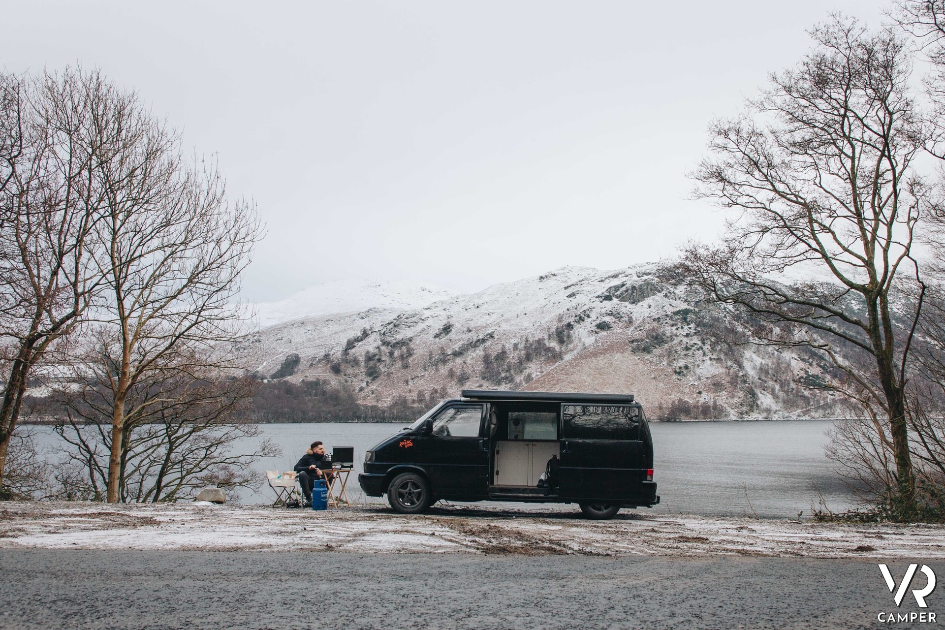 Camper van in viaggio in inverno - autonomia energetica in camper