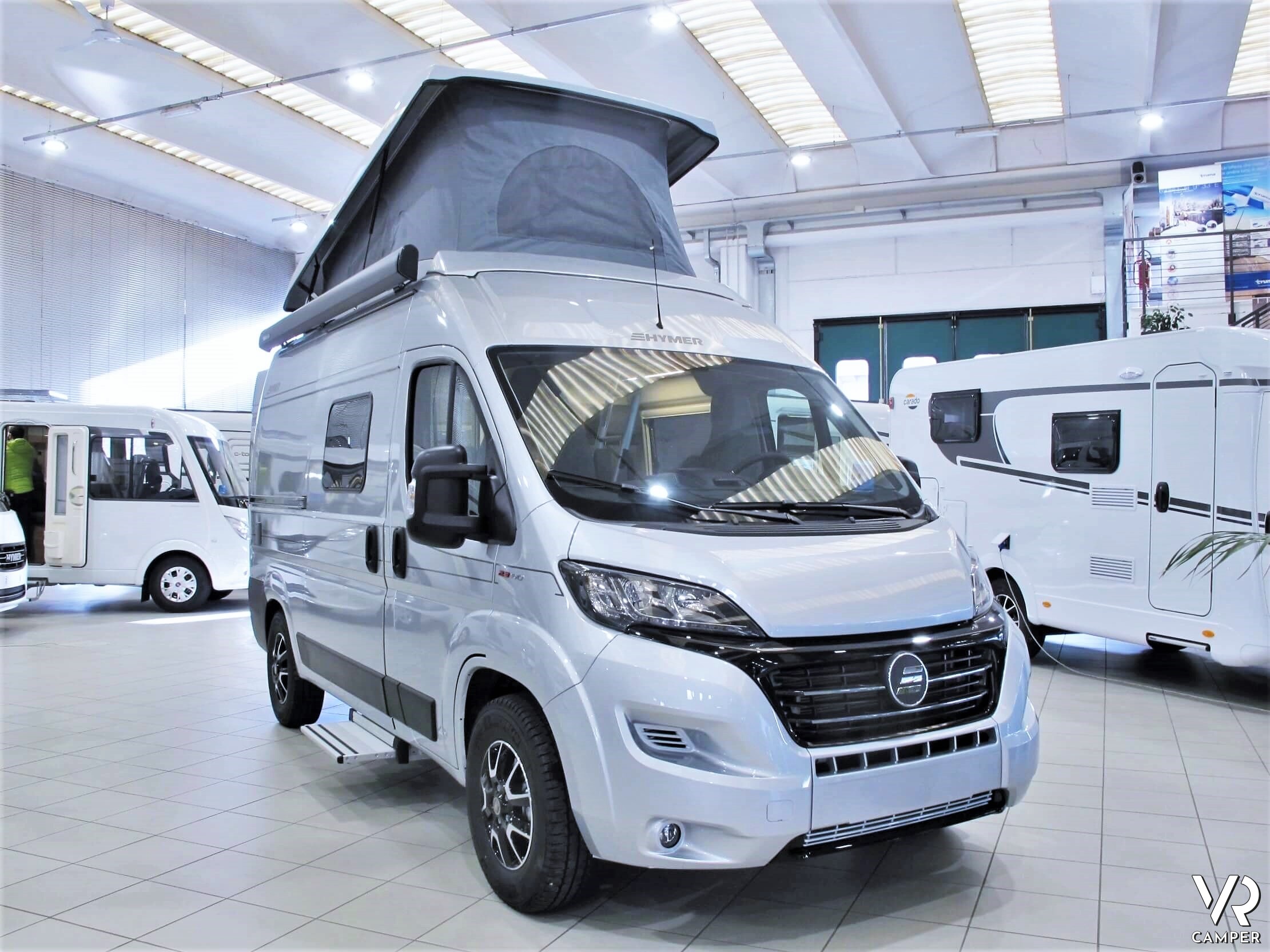 hymer-van-ayers-rock-furgonato-grigio-alluminio