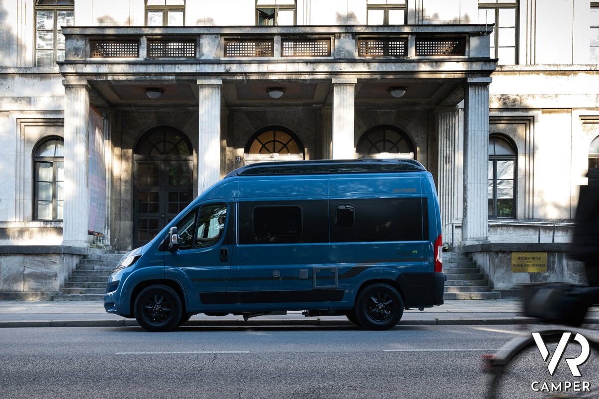 Hymer Free 540 Blue Evolution - via Hymer.com