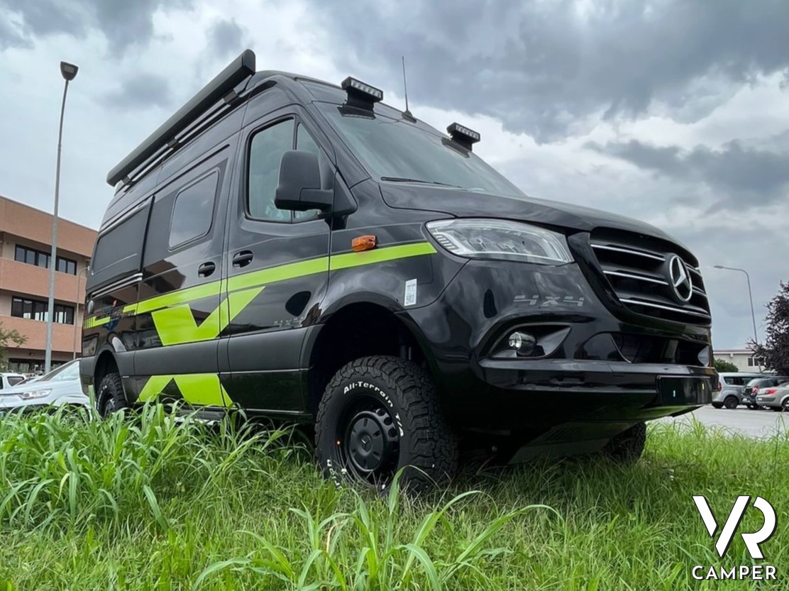 Hymer Grand Canyon S Crossover: furgonato su Mercedes 4x4.